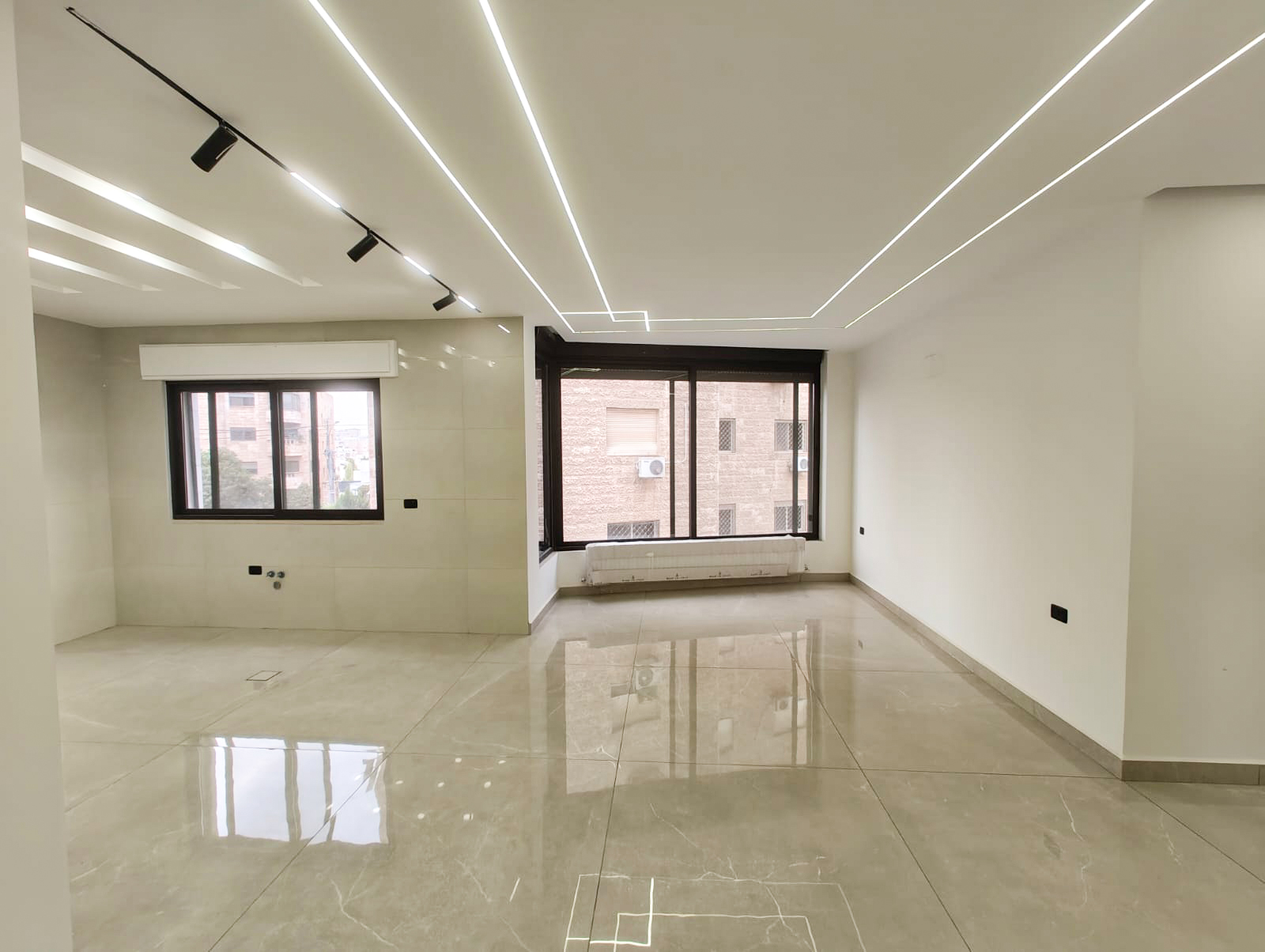 e69e451d-f229-45db-9950-cb1409501044 copy.jpg